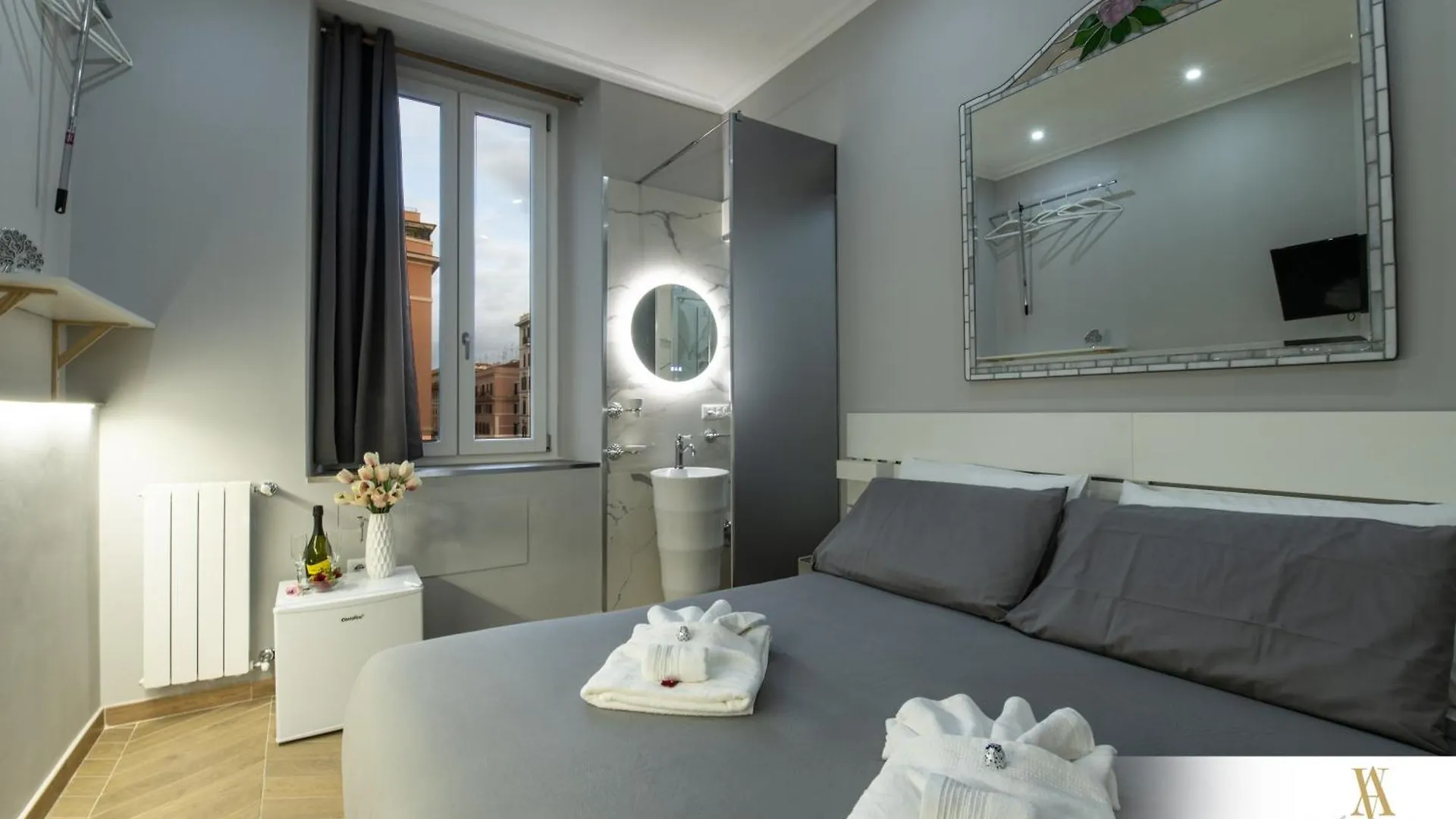 Angelus Vaticanus Room Roma 0*,